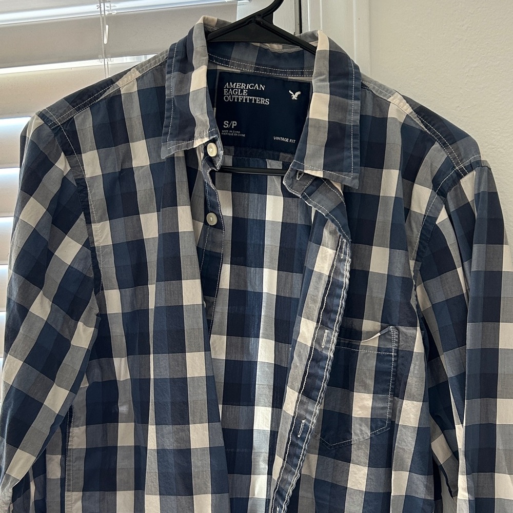 American Eagle Outfitters Navy and White Plaid Shirt